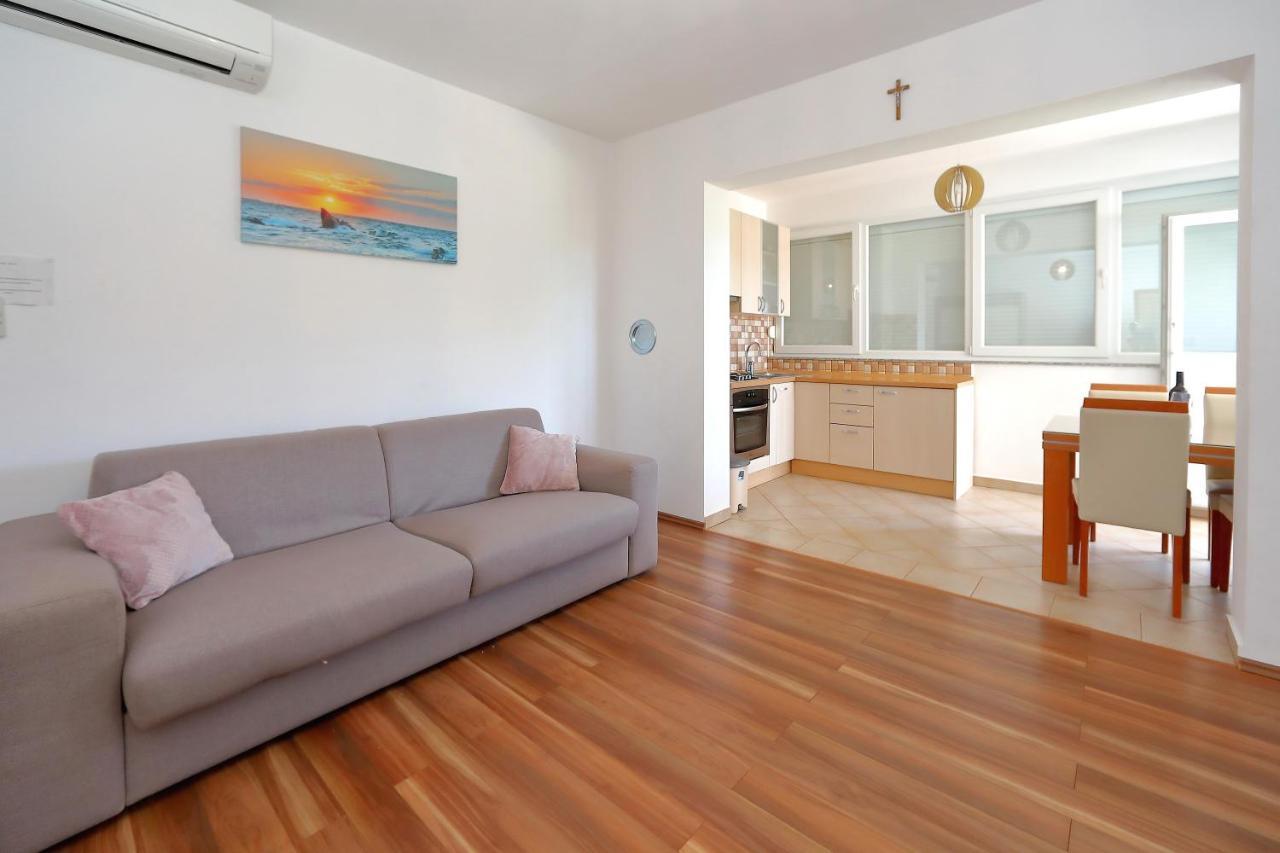 Apartmani Bruno 比比涅 外观 照片