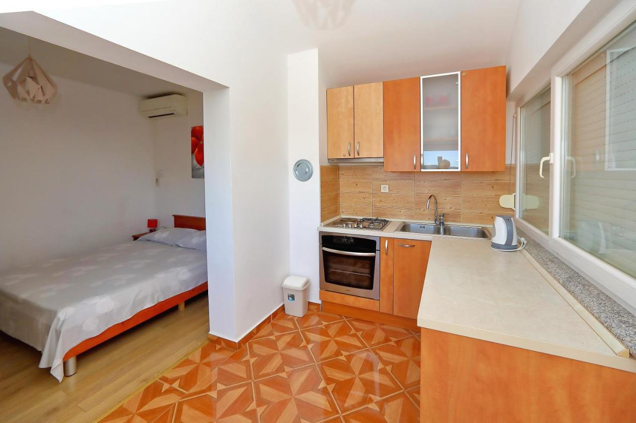 Apartmani Bruno 比比涅 外观 照片