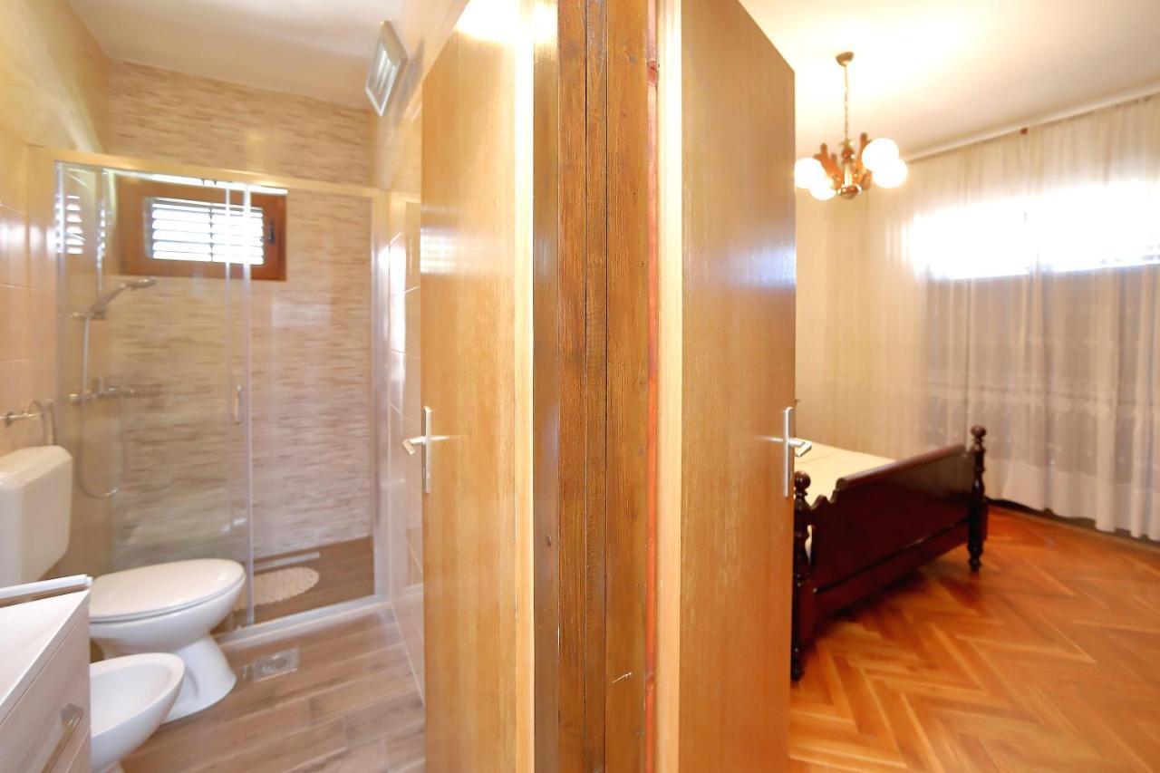 Apartmani Bruno 比比涅 外观 照片